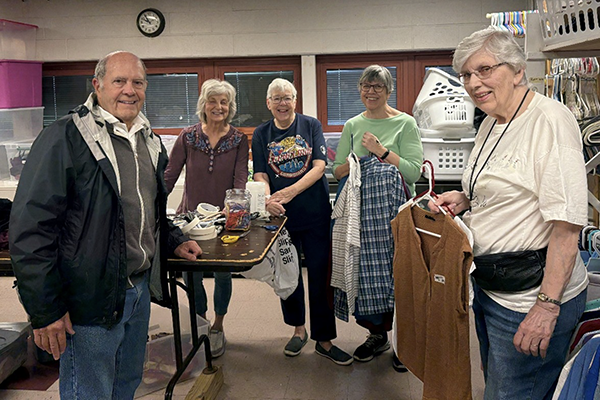 FMWOC Food Pantry Volunteers